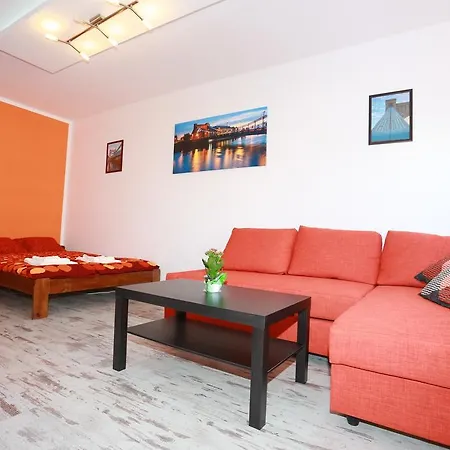 Pod Mostem ורוצלב